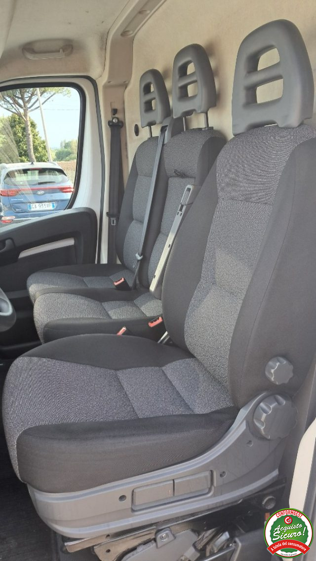 Fiat Ducato 30 2.3 MJT 140CV PM-TM Furgone - foto 3 di 4