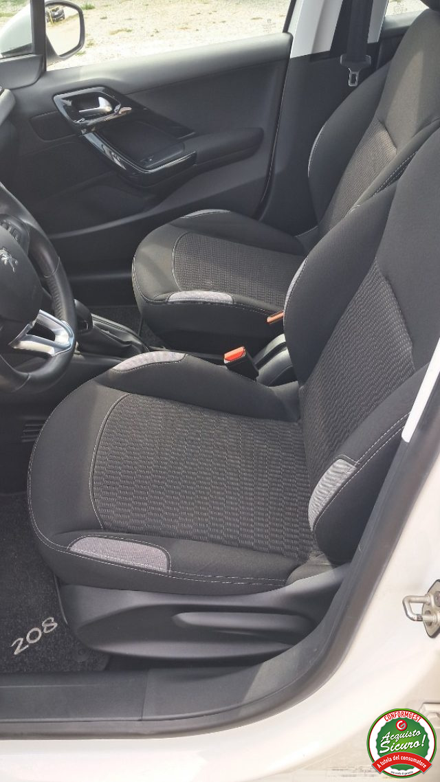 Peugeot 208 1° serie PureTech 82 5 porte Active - foto 3 di 4