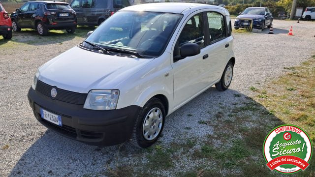 Fiat Panda 1.2 Actual, del 2011, 112.000 km, in vendita a Rimini (RN)