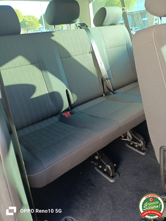 Volkswagen Caravelle 2.0 TDI 150CV DSG PL Comfortline usato a RIMINI