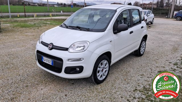 Fiat Panda 0.9 TwinAir Turbo Natural Power Easy - foto 2 di 4