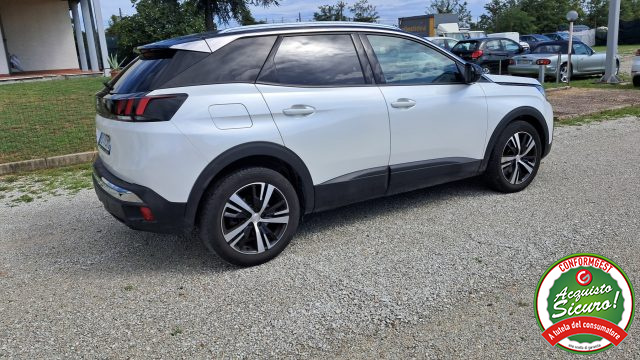 Peugeot 3008 BlueHDi 130 S&S Business usato a RIMINI