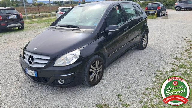 Mercedes-Benz B 170 NGT BlueEFFICIENCY Chrome X Commercianti, del 2008, 252.000 km, in vendita a Rimini (RN)