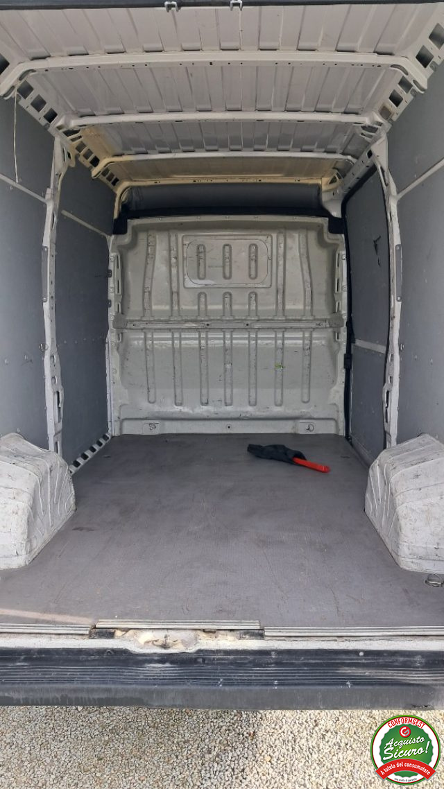 Fiat Ducato 33 2.3 MJT 140CV PM-TM Furgone usato a RIMINI