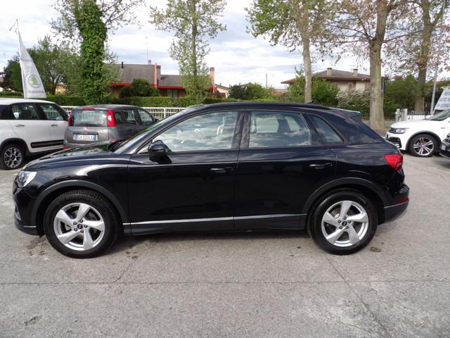 Audi Q3 35 TFSI S tronic Business Advanced - foto 2 di 23