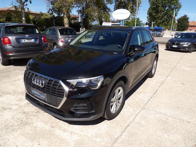 Audi Q3 2.0 TDI 150 CV S tronic Business usato a SPRESIANO
