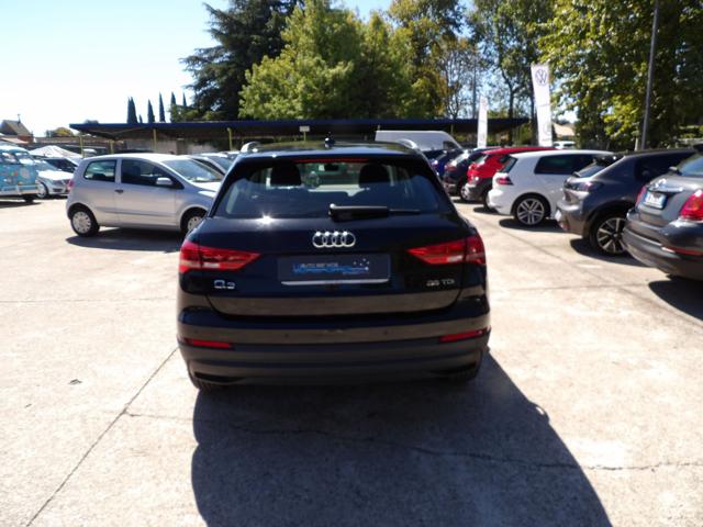 Audi Q3 2.0 TDI 150 CV S tronic Business - foto 4 di 44