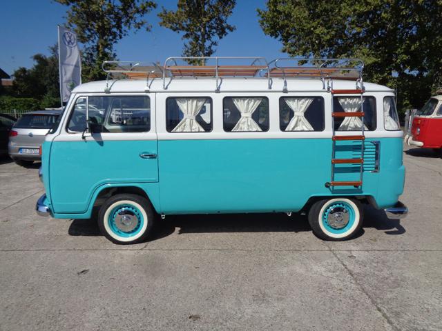 Volkswagen T2 KOMBI CAMPER - foto 2 di 4