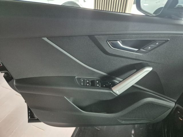 Audi Q2 NEW 2.0 TDI S-TRONIC S-LINE, del 2021, 49.000 km, in vendita a Mugnano Di Napoli (NA)