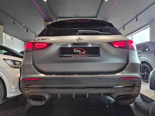 Mercedes-Benz GLA 250 e EQ-Power Automatic PREMIUM AMG - foto 4 di 4