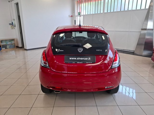 Lancia Ypsilon 1.0 FireFly 5 porte S&S Hybrid Ecochic Gold - foto 4 di 4