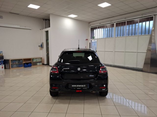 Suzuki Swift 1.2 Hybrid 4x4 AllGrip Top Aziendale soli 9.500 km - foto 4 di 4