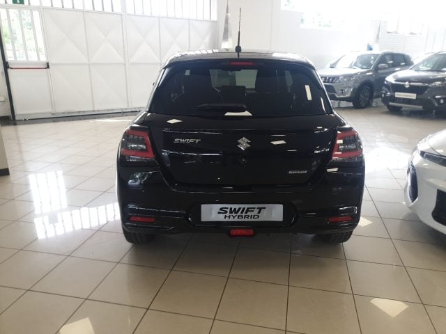 Suzuki Swift 1.2 Hybrid Top EXTRA PROMO+INCENTIVO 2026 - foto 4 di 4