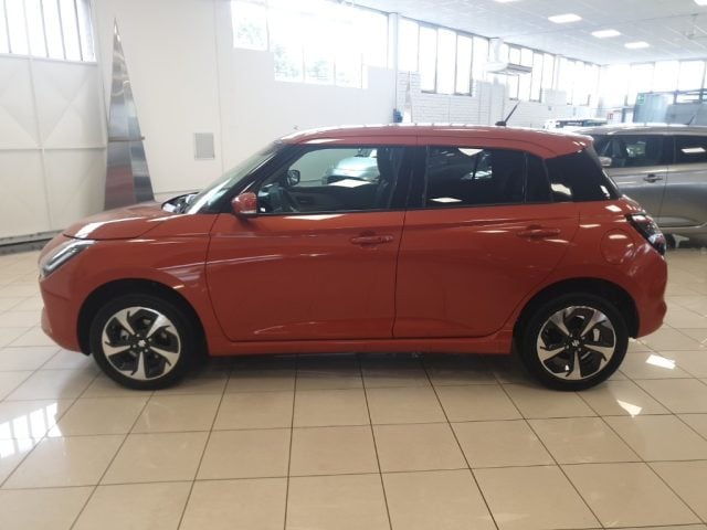 Suzuki Swift 1.2 Hybrid 4WD AllGrip Top PROMO E PRONTA CONSEGNA - foto 3 di 4