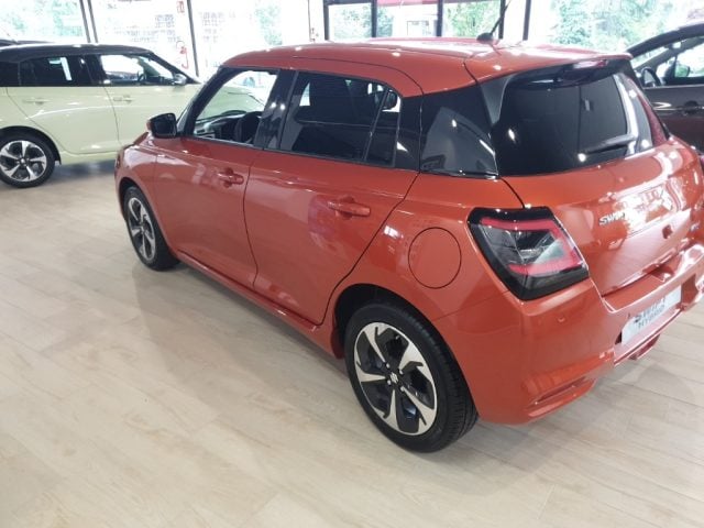 Suzuki Swift 1.2 Hybrid Top EXTRA PROMO+INCENTIVO 2026 - foto 3 di 4
