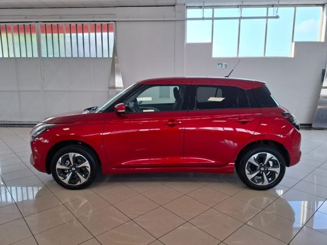 Suzuki Swift 1.2 Hybrid 4WD AllGrip Top PROMO E PRONTA CONSEGNA - foto 2 di 4