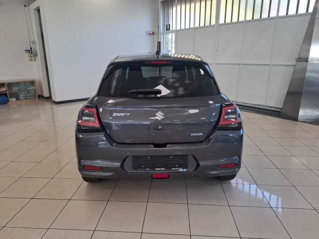 Suzuki Swift 1.2 Hybrid Top CVT EXTRA PROMO+INCENTIVO 2026 - foto 3 di 4