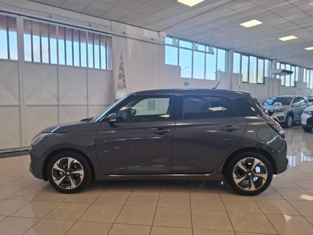 Suzuki Swift 1.2 Hybrid Top CVT EXTRA PROMO+INCENTIVO 2026 - foto 2 di 4