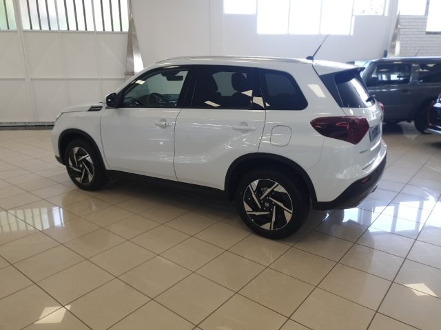 Suzuki Vitara HYBRID 1.4 TOP 4WD ALLGRIP EXTRA PROMO+INCENTIVO - foto 2 di 4