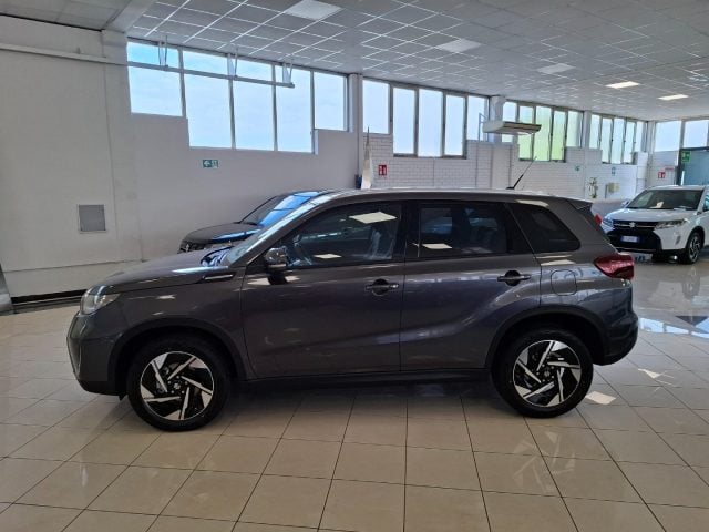 Suzuki Vitara HYBRID 1.4 TOP 4WD ALLGRIP EXTRA PROMO+INCENTIVO - foto 2 di 4