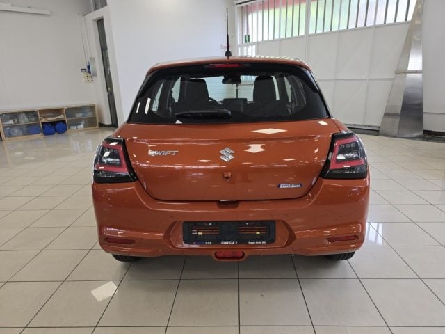 Suzuki Swift 1.2 Hybrid Waku PROMO+INCENTIVO 2026 - foto 4 di 4