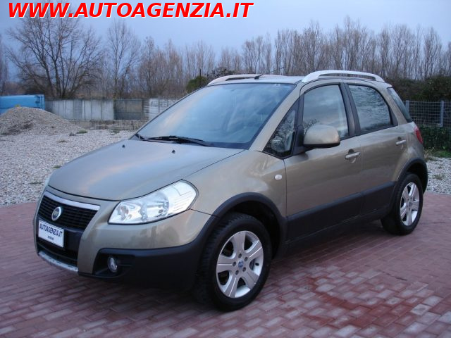 Fiat Sedici 1.9 MJT 4x4 Emotion... usato a RIMINI