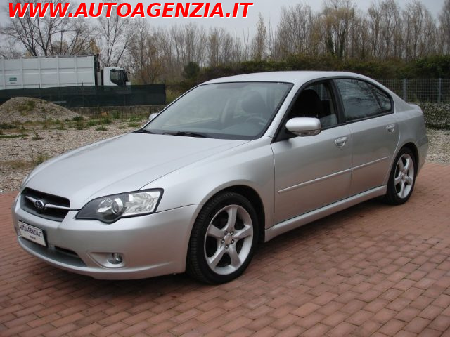 Subaru Legacy 2.0 16V BERLINA - foto 3 di 4