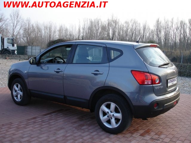 Nissan Qashqai 2.0 dCi DPF 4WD (4X4 INSERIBILE) - foto 4 di 4