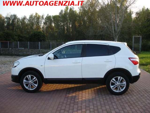 Nissan Qashqai 1.6 dCi 4WD INSERIBILE MOD EXLUSIVE - foto 3 di 4