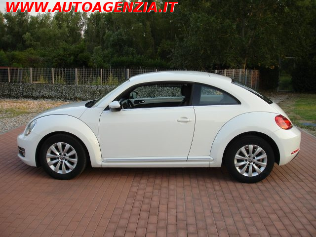 Volkswagen Maggiolino 1.6 TDI Design - foto 4 di 4