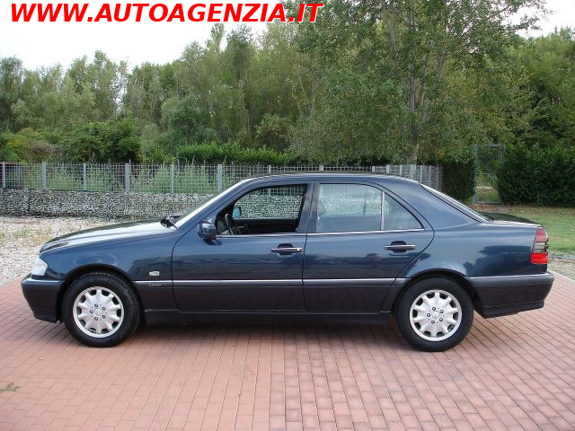 Mercedes-Benz C 250 turbodiesel cat Elegance - foto 4 di 21