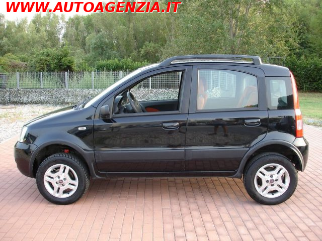 Fiat Panda 1.3 MJT 16V 4x4 Climbing - foto 4 di 4