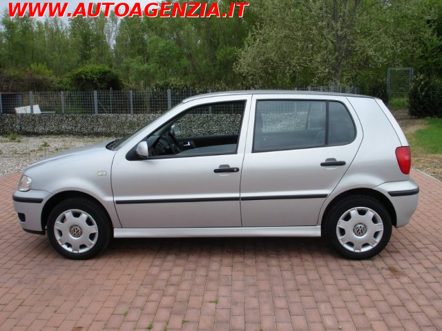 Volkswagen Polo 1.4 16V cat 5p. Comfortline AC POCHI KM - foto 3 di 20