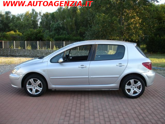 Peugeot 307 1.6 16V HDi 110CV 5p. - foto 4 di 21