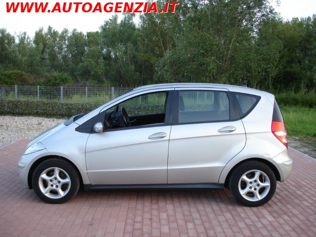 Mercedes-Benz A 180 CDI Elegance - foto 4 di 4
