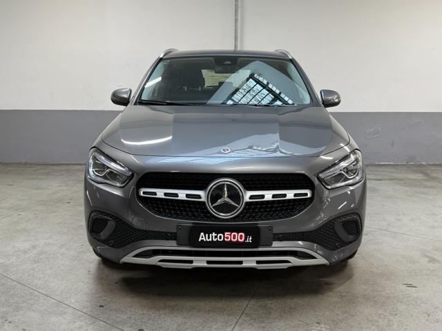 Mercedes-Benz GLA 200 Automatic Business Extra usato a MILANO
