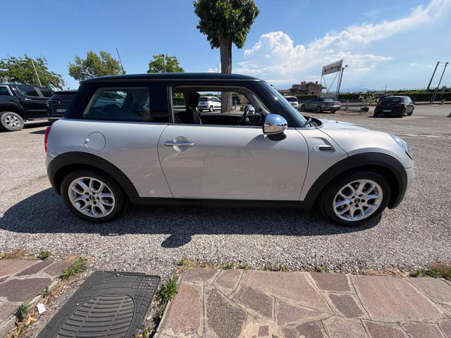 MINI Cooper D 1.5 Cooper D Business XL - foto 3 di 4