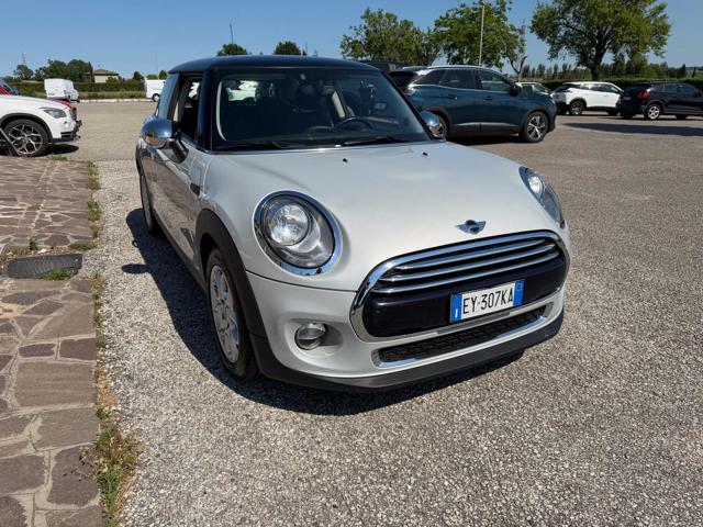 MINI Cooper D 1.5 Cooper D Business XL - foto 2 di 4