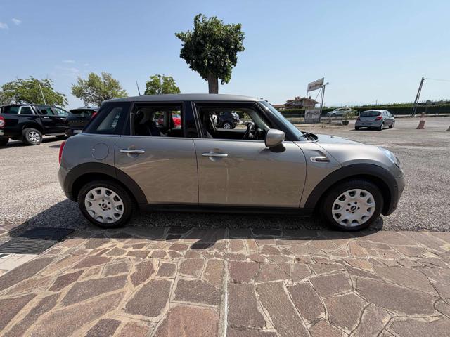 MINI One 1.5 One 75 CV 5 porte - foto 3 di 4