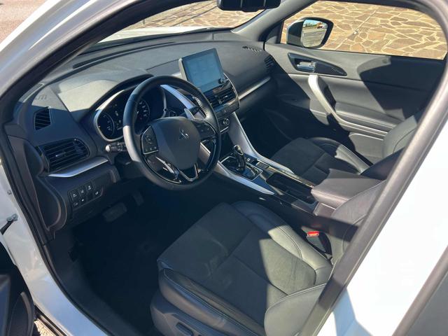 Mitsubishi Eclipse Cross 2.4 MIVEC 4WD PHEV Instyle SDA Pack 0 - foto 3 di 4
