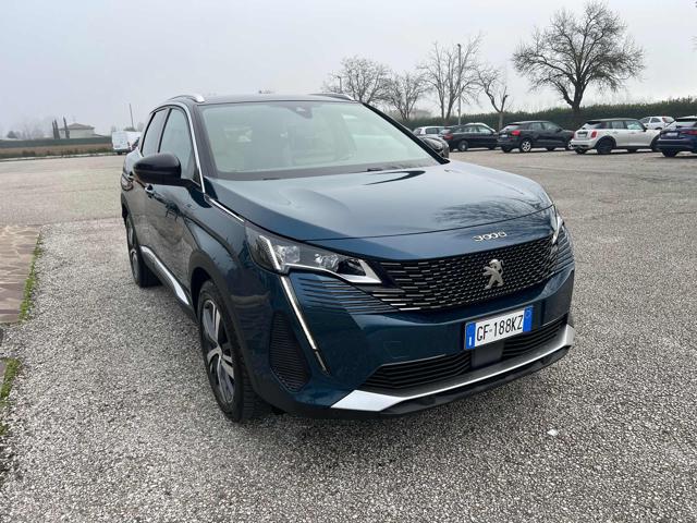Peugeot 3008 Hybrid 225 e-EAT8 GT - foto 2 di 4