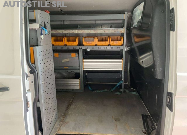 Volkswagen Transporter 2.0 TDI 150cv 4X4 4Motion OFFICINA MOBILE attrezza - foto 4 di 4