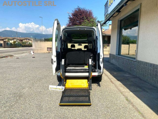 Fiat Doblo 1.6 M-Jet 120cv XL TRASPORTO DISABILI euro6 - foto 4 di 4