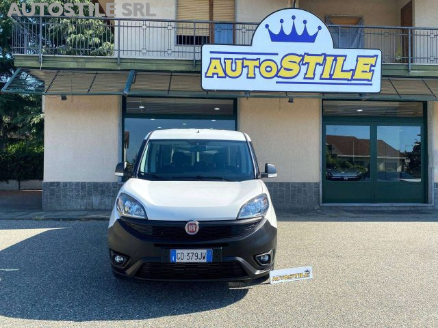 Fiat Doblo 1.6 M-Jet 105cv AUTOCARRO N1 5 POSTI - 1 PROPRIETA - foto 2 di 4