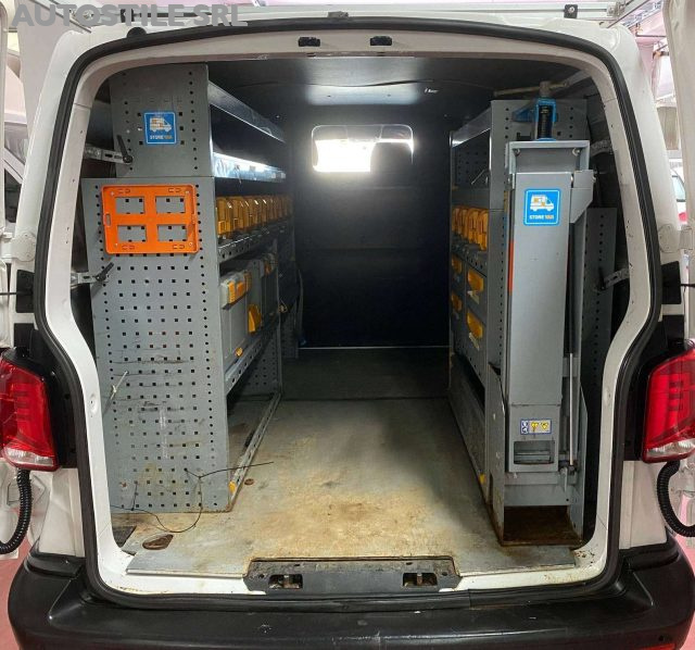 Volkswagen Transporter 2.0 TDI 150cv 4X4 4Motion OFFICINA MOBILE - foto 3 di 4