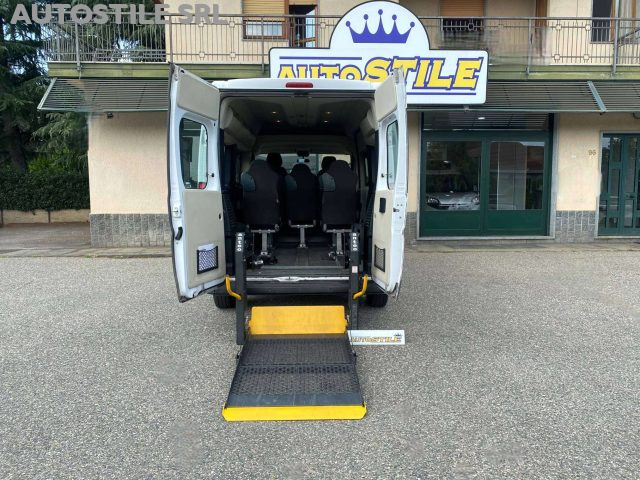 Fiat Ducato FLEX FLOOR 8 POSTI TRASPORTO DISABILI 8posti PASSO - foto 2 di 4