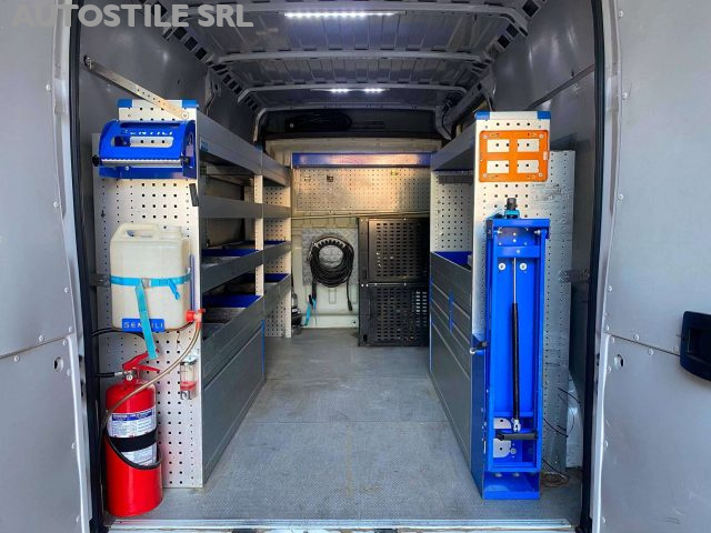 Fiat Ducato 2.3 M-Jet 130cv OFFICINA MOBILE + GENERATORE PASSO - foto 2 di 4
