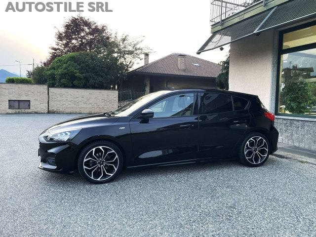 Ford Focus 1.0 ecoboost 125 cv ST-Line - CERCHI 18" - foto 4 di 4