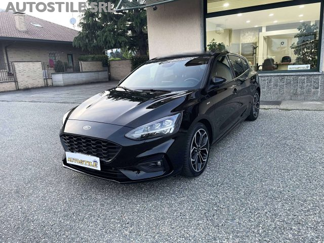 Ford Focus 1.0 ecoboost 125 cv ST-Line - CERCHI 18" - foto 3 di 4