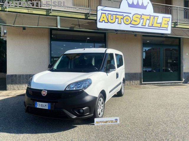 Fiat Doblo M-Jet AUTOCARRO N1 5 POSTI - 5posti - 1 PROPRIETAR - foto 3 di 4